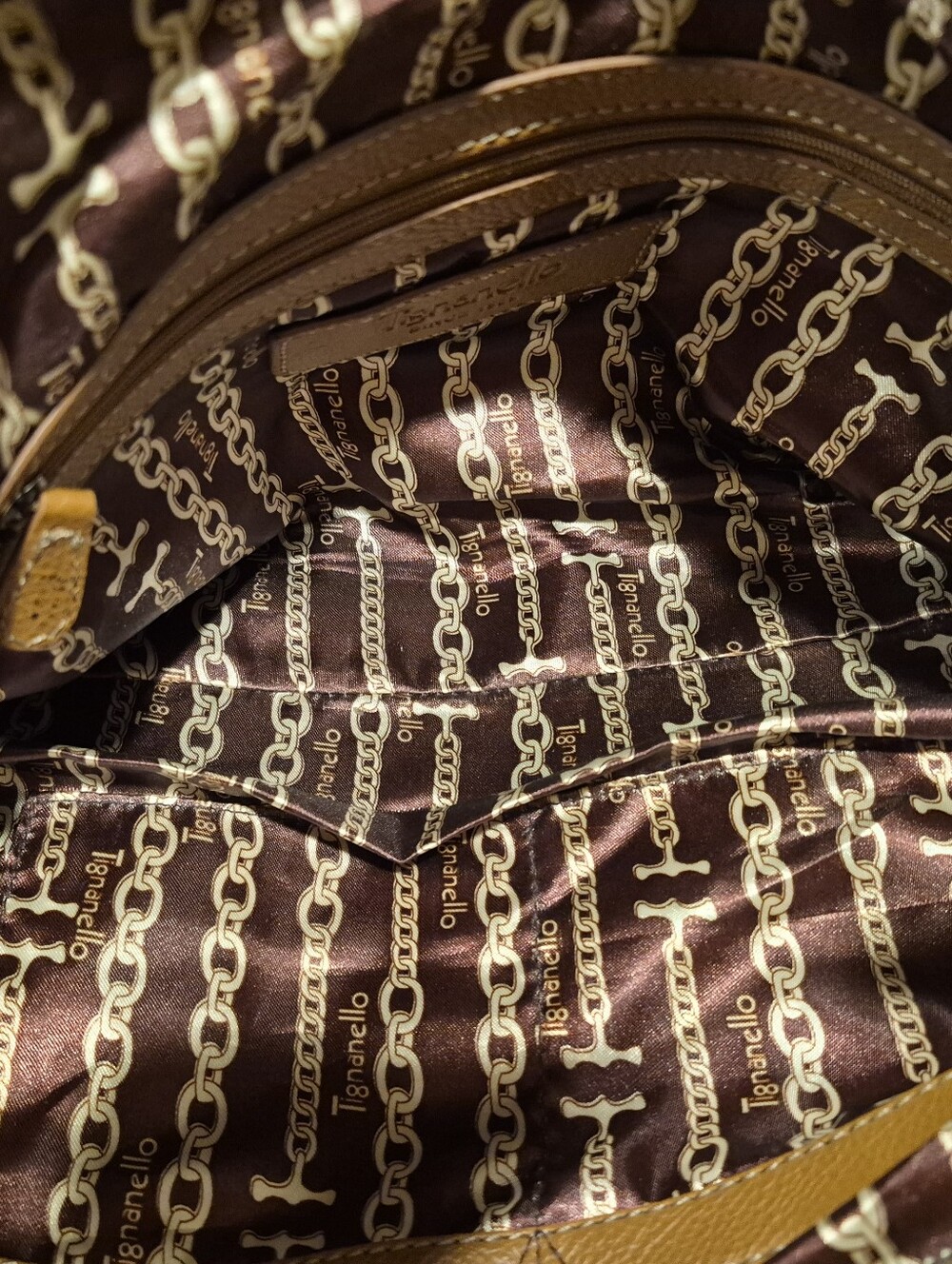 Tignanello Pebbled eather Shoulder Bag - Picture 8 of 8